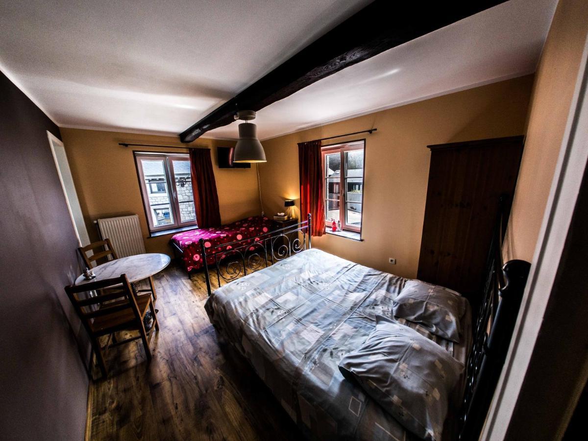 B&B Aux 10 Clefs Дюрбюї Екстер'єр фото