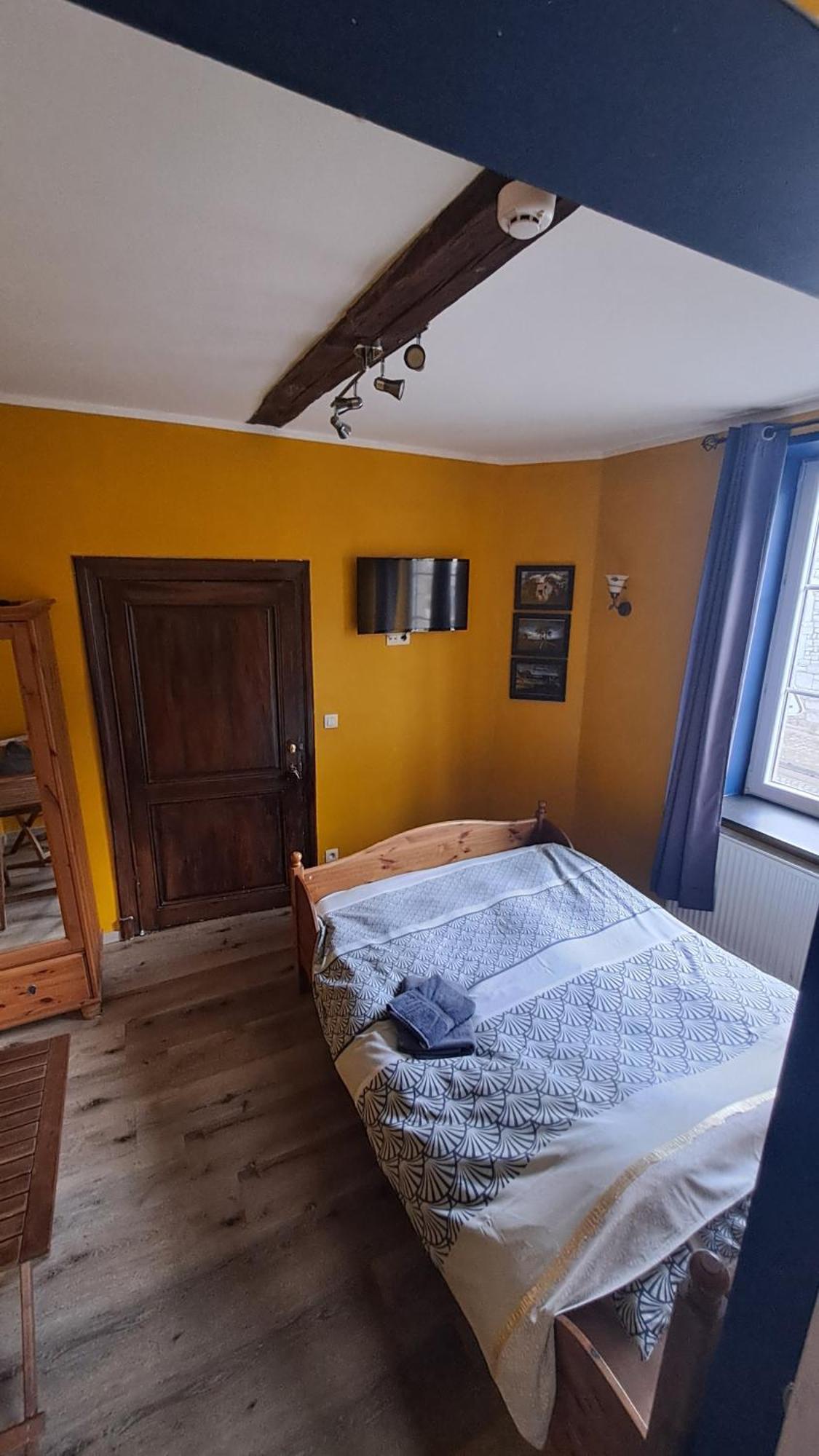 B&B Aux 10 Clefs Дюрбюї Екстер'єр фото